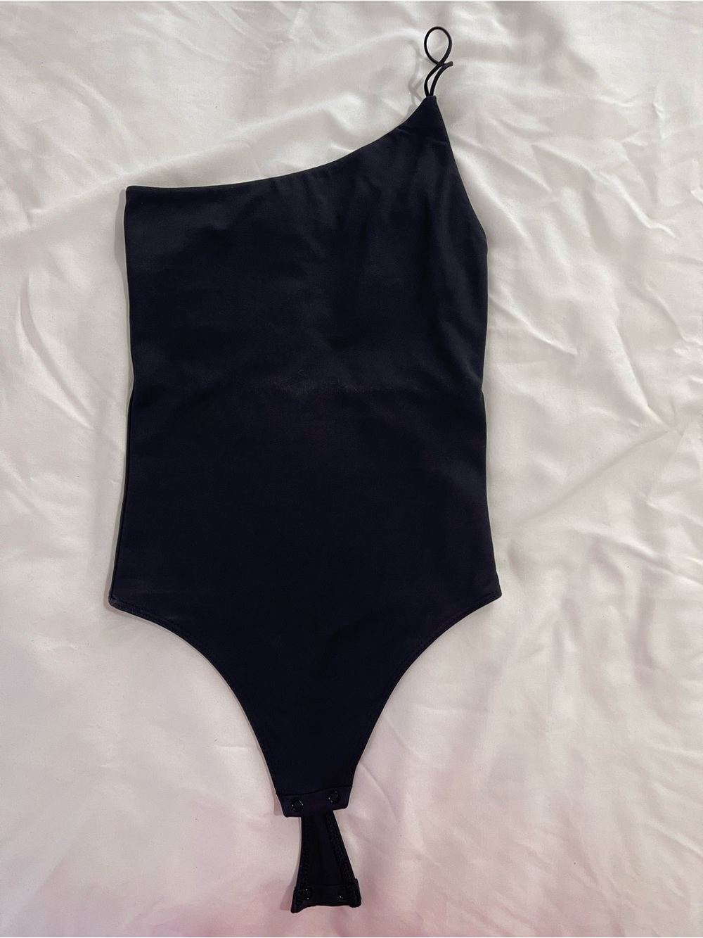 Aritzia Babaton Contour one shoulder bodysuit